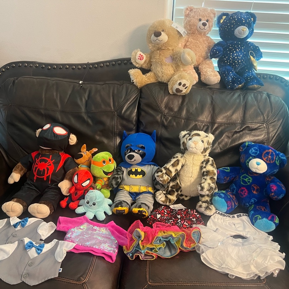 Assorted Plush Toys and Costumes Set - Multicolor.